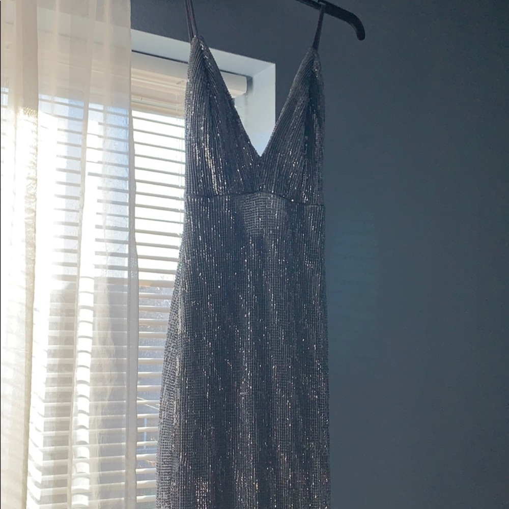 V-neck bridesmaid/ prom dress